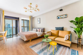Kunming Qicaimen Shangpin Apartment